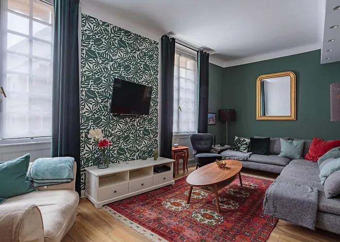 Apartment Plein Centre Historique, A 2 Pas, 3 Etoiles, Renove, 1 - Fr-1-4-671 Saint-Jean-de-Luz